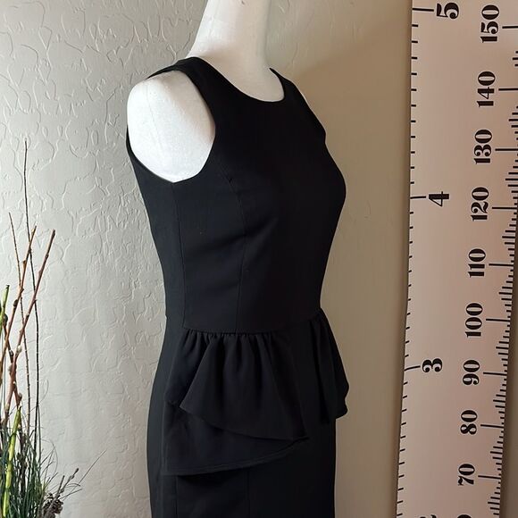 MICHAEL Kors sleeveless black dress peplum style with exposed back zipper. Sz 00 - Picture 8 of 12